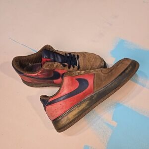 Nike Air Force 1 Premium Vince Carter 10.5 Men Brown Red NBA 315181-241 2006 AF1